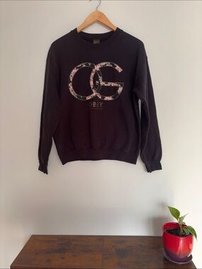 Obey Black Crewneck with Floral OG Emblem - Medium